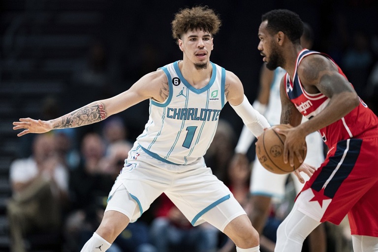 Denver Nuggets ja Washington Wizardsin päähyökkääjä loukkaantuivat molemmat alkukaudella